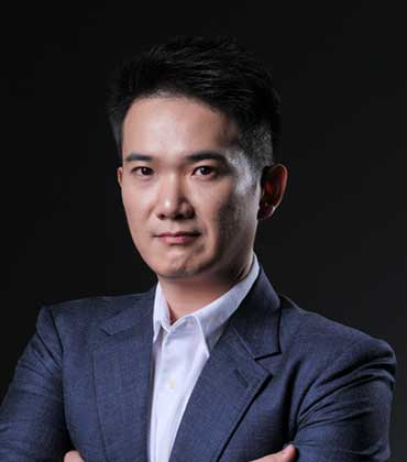 Ts. Dr. James Chong